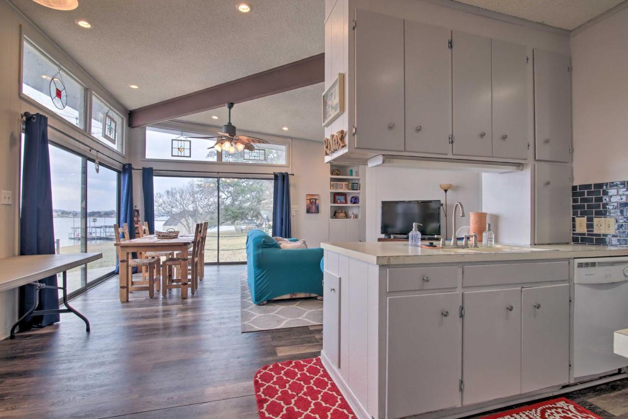 Rustic Lake Buchanan Hideaway With Game Room And Grill Tow Exteriér fotografie