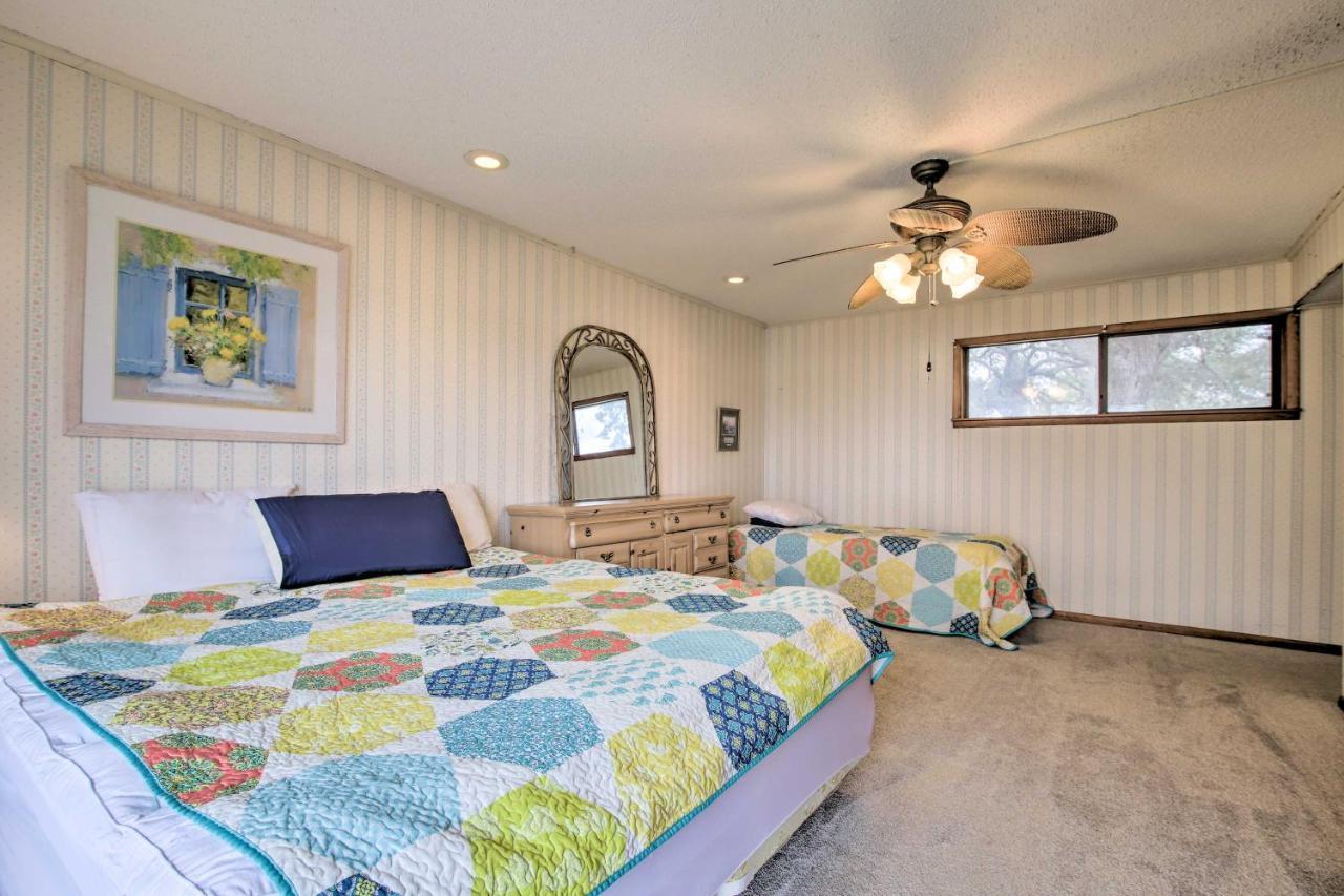 Rustic Lake Buchanan Hideaway With Game Room And Grill Tow Exteriér fotografie